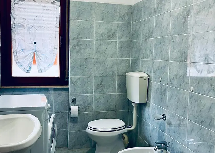 Francesca Con Giardino Apartman *